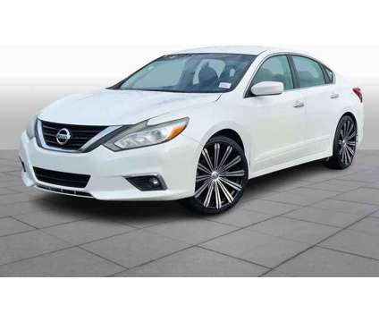 2018UsedNissanUsedAltima is a White 2018 Nissan Altima Car for Sale in Columbus GA