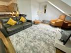 2 bed flat to rent in Burlington House, UB7, West Drayton