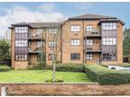 Flat for sale in Holders Hill Road, London, NW4 (Ref 221934)