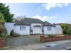 3 bed house for sale in Sunbury Gardens, NW7, London