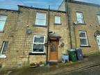 2 bedroom terraced house for sale in Brunswick Street, Bingley, BD16