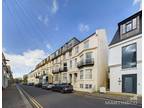 2 bed flat to rent in Worthing, BN11, Worthing