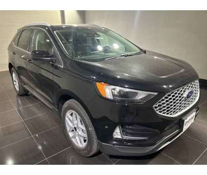 2024 Ford Edge SEL is a Black 2024 Ford Edge SEL Car for Sale in Madison WI