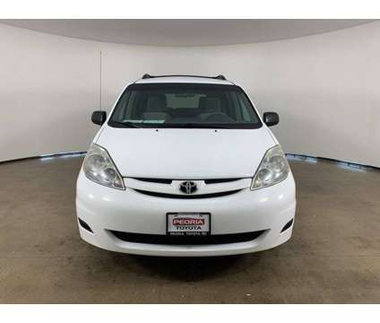 2010 Toyota Sienna LE is a White 2010 Toyota Sienna LE Car for Sale in Peoria IL