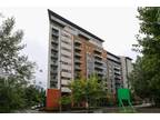 2 bed flat to rent in Xq Building, M5, Salford