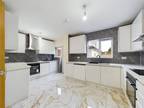 7 bedroom Semi Detached House to rent, Mc Intosh Road, Romford, RM1 £5,500 pcm
