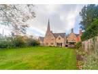 4 bedroom property to let in Church Close, Bampton, OX18 - £3,500 pcm