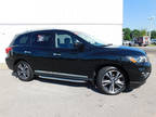 2019 Nissan Pathfinder Black, 15K miles