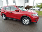 2017 Nissan Rogue Red, 28K miles