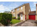 3+ bedroom house for sale in Stirling Close, Yate, Bristol, Gloucestershire