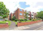 2 bedroom property for sale in Clifton Road, Wimbledon Village, London