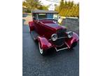 1932 Ford Roadster deluxe 1932 Ford Roadster Convertible Red RWD Automatic