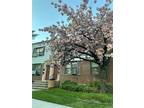 Garden Apartment, Apartment - Kew Garden Hills, NY 7143 Park Dr E #B