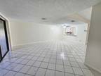 8819 SPRINGTREE LAKES DR - 1 8819 Springtree Lakes Dr #1