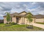 Single Family Detached - San Antonio, TX 7010 Flint Cyn