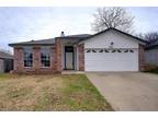 8183 Spruce Valley Dr, Fort Worth, TX 76137
