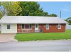 Home For Sale In Benton, Kentucky