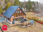 Two or more storey for sale (Estrie) #QN831 MLS : 9746924