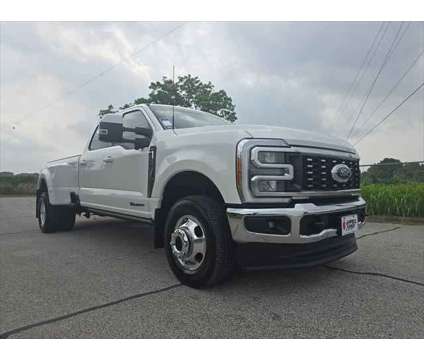 2023 Ford F-350 LARIAT is a White 2023 Ford F-350 Lariat Truck in Brenham TX