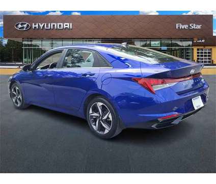 2022 Hyundai Elantra Limited is a Blue 2022 Hyundai Elantra Limited Sedan in Macon GA