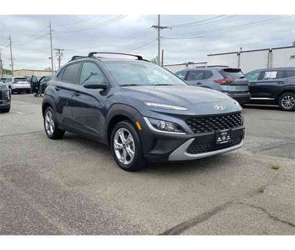 2022 Hyundai Kona SEL is a Grey 2022 Hyundai Kona SEL SUV in Bloomfield NJ