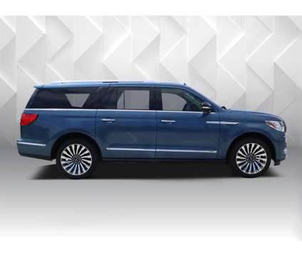 2019 Lincoln Navigator L Reserve is a 2019 Lincoln Navigator L Reserve SUV in Friendswood TX
