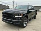 2022 Ram 1500 BIG HORN BUILT-TO-SERVE EDITION CREW CAB 4x4 SHARP AND LOADED 2022