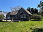 Home For Sale In East Patchogue, New York