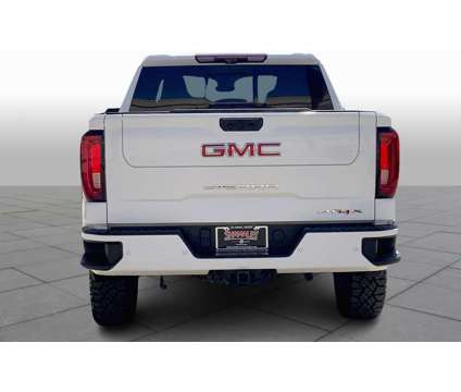 2022UsedGMCUsedSierra 1500Used4WD Crew Cab 147 is a White 2022 GMC Sierra 1500 Car for Sale in El Paso TX