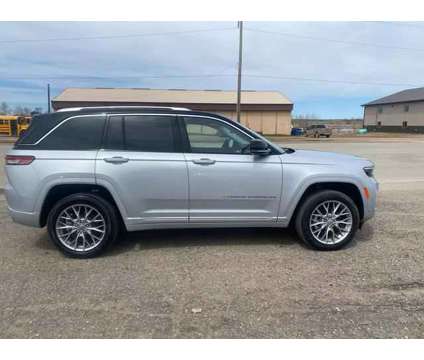 2022 Jeep Grand Cherokee 4xe for sale is a Silver 2022 Jeep grand cherokee Car for Sale in Webster SD