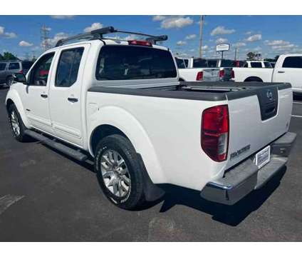 2012 Nissan Frontier Crew Cab for sale is a White 2012 Nissan frontier Car for Sale in Memphis TN