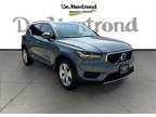 used 2022 Volvo XC40 Momentum 4D Sport Utility