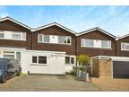 3 bedroom Mid Terrace House for sale, Grove Hall Road, Bushey, WD23