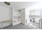 1 Bedroom Flat for Sale in Hawthorne Close