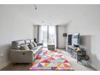 1 Bedroom Flat for Sale in Greenwich High Road