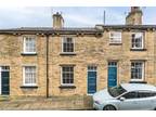 Herbert Street, Shipley, West Yorkshire, BD18 2 bed terraced house for sale -