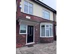 Chanterlands Avenue, Hull 4 bed semi-detached house to rent - £950 pcm (£219
