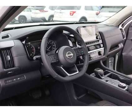2024 Nissan Pathfinder SL is a White 2024 Nissan Pathfinder SL Car for Sale in Rockford IL