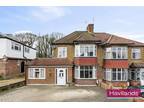 4 bed house for sale in Uplands Way, N21, London