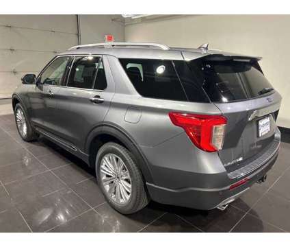 2024 Ford Explorer Limited is a Grey 2024 Ford Explorer Limited Car for Sale in Madison WI
