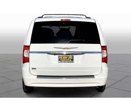 2016UsedChryslerUsedTown &amp; CountryUsed4dr Wgn is a White 2016 Chrysler town &amp; country Touring Car for Sale in Folsom CA