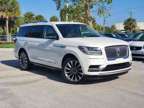 2019 Lincoln Navigator Select 28378 miles