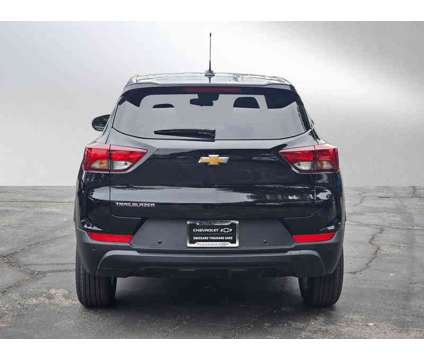 2024NewChevroletNewTrailBlazerNewFWD 4dr is a Black 2024 Chevrolet trail blazer Car for Sale in Thousand Oaks CA