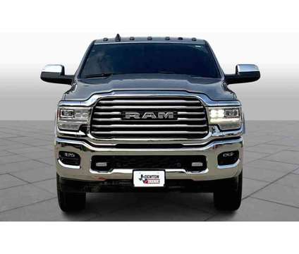 2022UsedRamUsed2500 is a Silver 2022 RAM 2500 Model Car for Sale in Denton TX