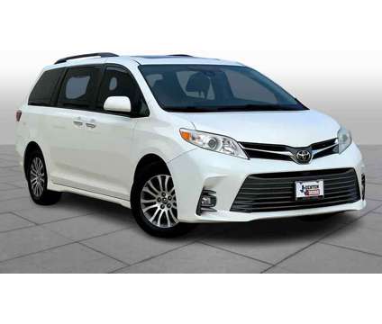 2018UsedToyotaUsedSiennaUsedFWD 8-Passenger (GS) is a White 2018 Toyota Sienna Car for Sale in Denton TX