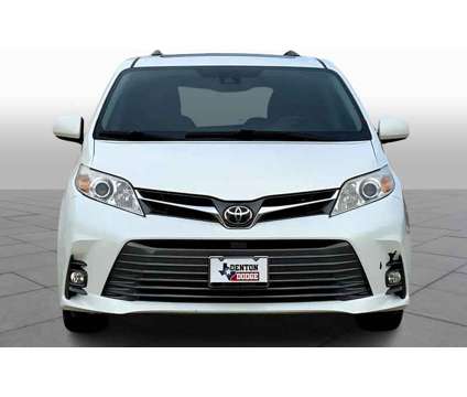 2018UsedToyotaUsedSiennaUsedFWD 8-Passenger (GS) is a White 2018 Toyota Sienna Car for Sale in Denton TX