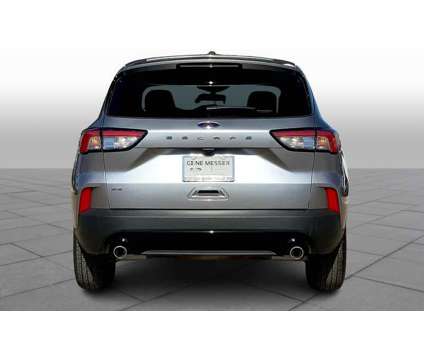 2022UsedFordUsedEscapeUsedFWD is a Silver 2022 Ford Escape Car for Sale in Lubbock TX