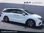2018 Honda Odyssey White, 104K miles