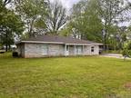 Home For Sale In Roe, Arkansas