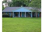 Home For Sale In Deridder, Louisiana